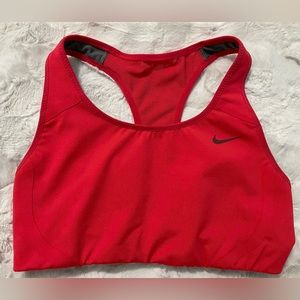 NIKE Dri-FIT Sport Bra (Logo)